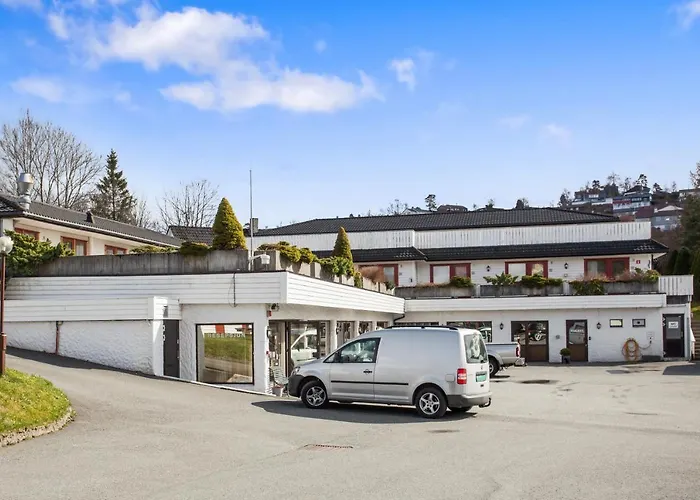 Midttun Motell&camping As *